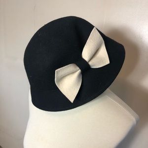 Bow Hat